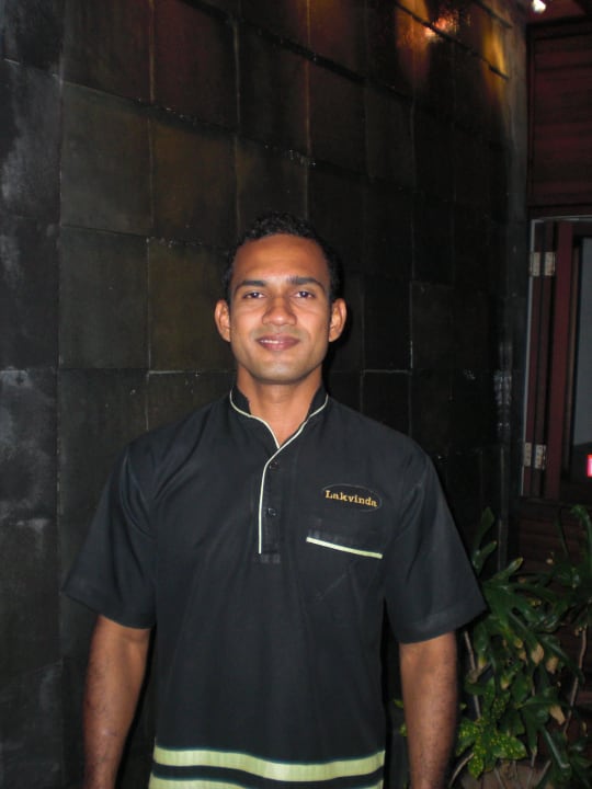 Super Kellner - sehr aufmerksam Kuredu Island Resort & Spa