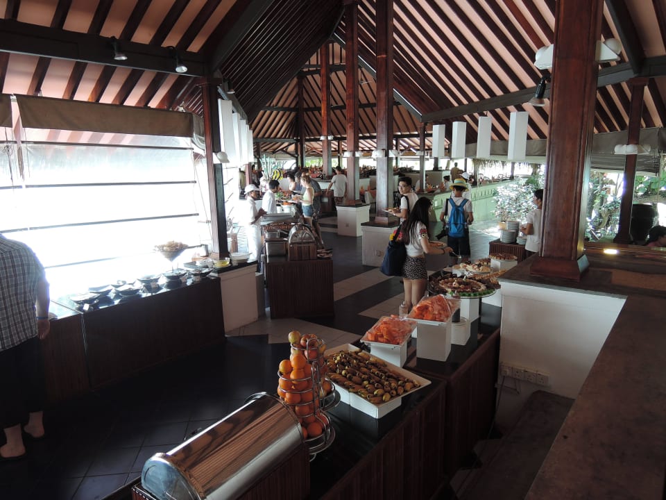 Buffet Adaaran Club Rannalhi - All Inclusive