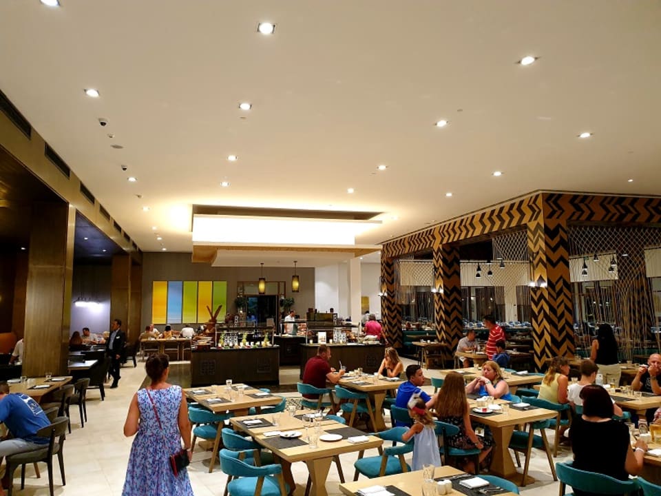 Gastro DoubleTree by Hilton Resort & Spa Marjan Island