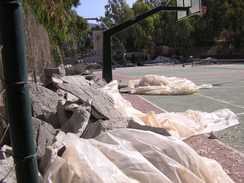 der Tennisplatz Fodele Beach & Water Park Holiday Resort