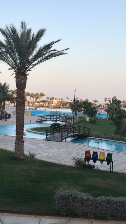 Pool Mövenpick Waterpark Resort & Spa Soma Bay