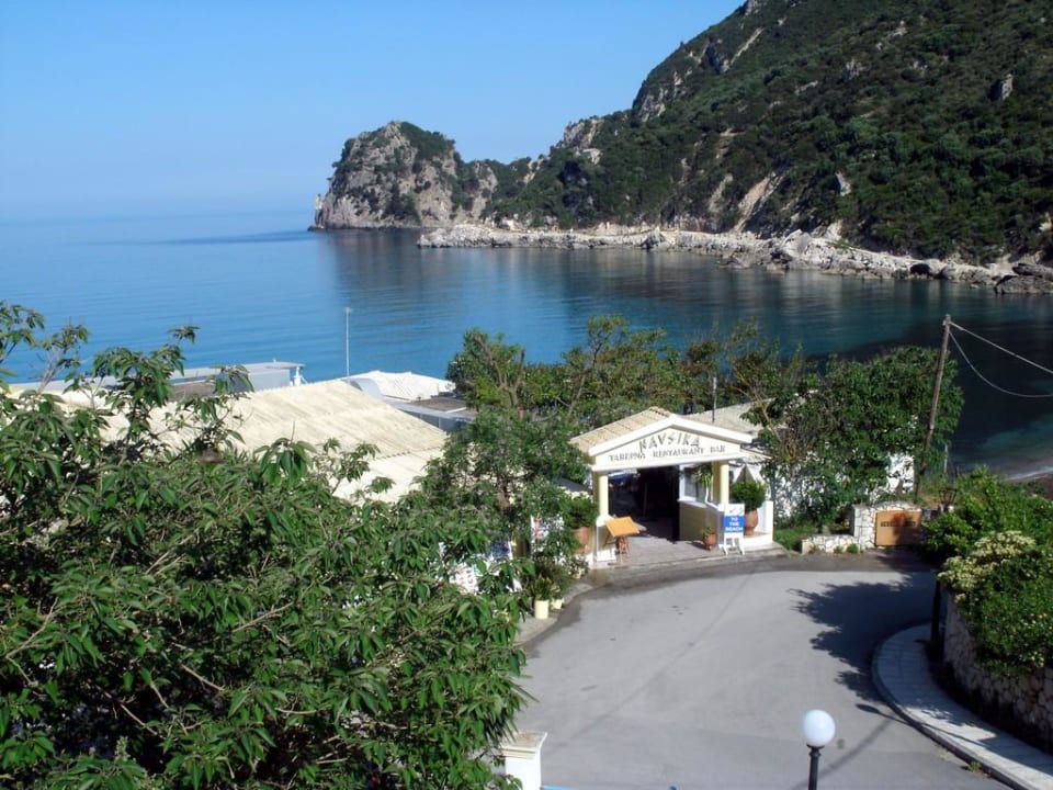 Restaurant direkt oberhalb am Strand Ithea Suites Hotel