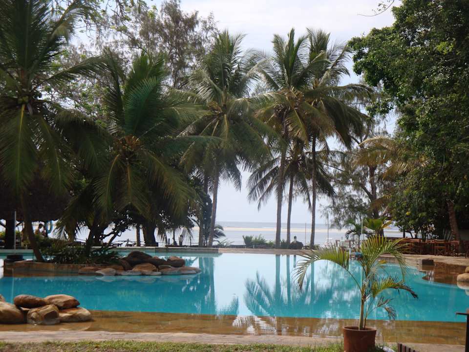 Blick auf den Pool Hotel Papillon Lagoon Reef