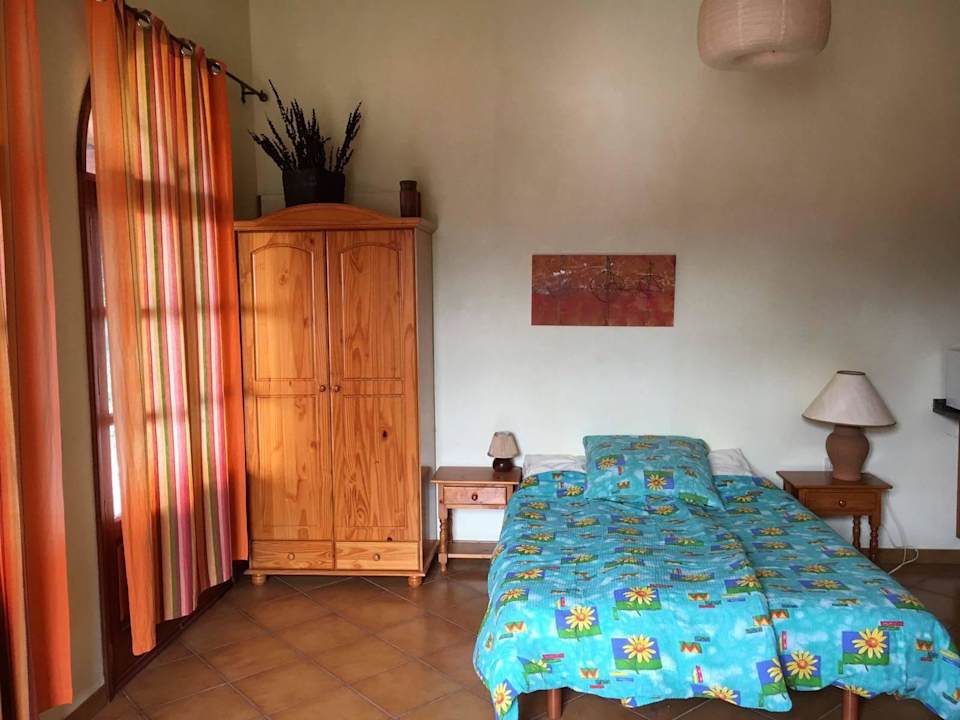 Bett App. Kar Rasha Finca Alibaba Vivecanarias