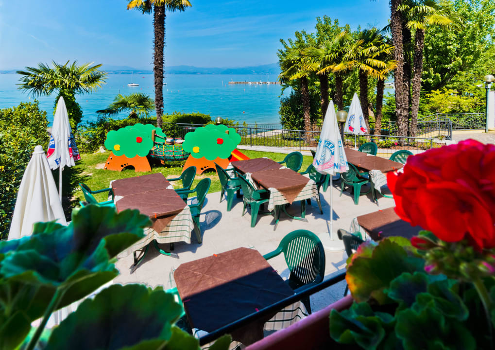 Restaurant mit Seeblick Camping Le Palme