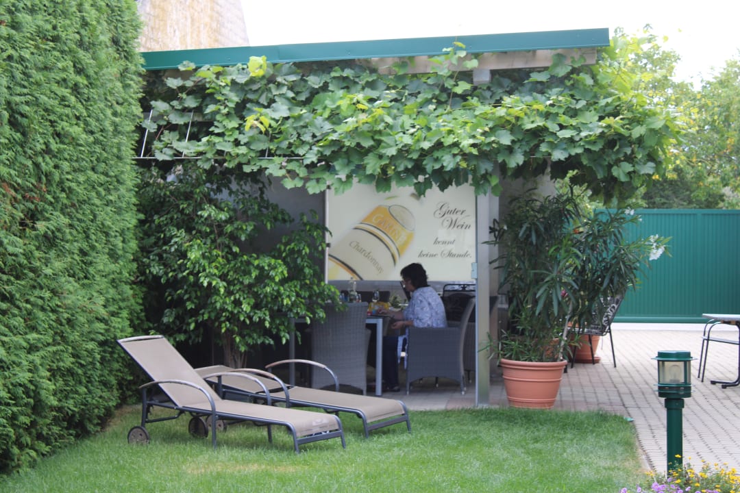 Gartenanlage Gästehaus Weingut Nationalpark-Hof Gartner