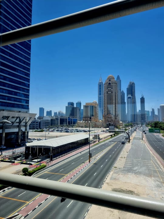 Ausblick Avani Plus Palm View Dubai Hotel & Suites