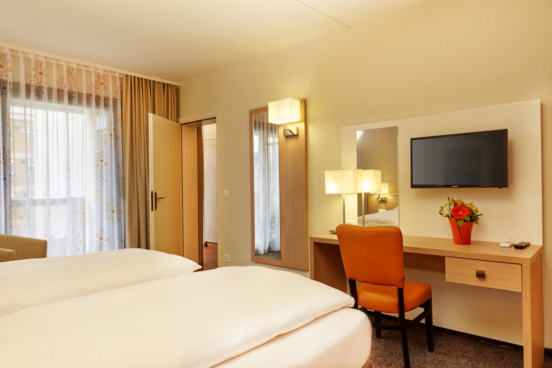 Zimmer H4 Hotel Arcadia Locarno