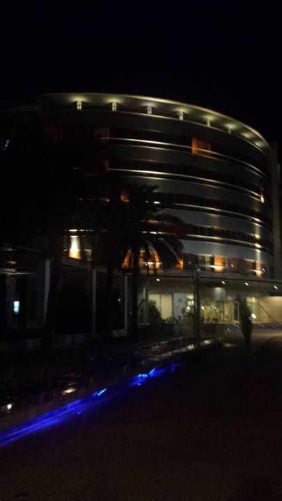 Ein UFO ist gelandet Hotel Abades Nevada Palace