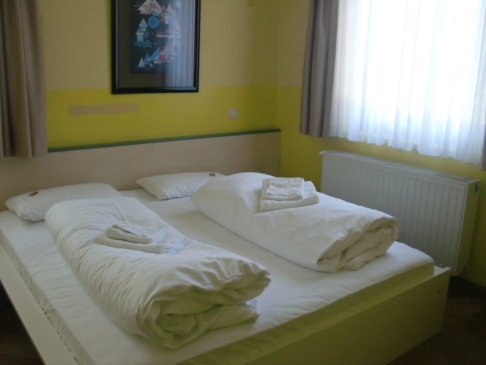 Bett Land-gut-Hotel Weißer Schwan