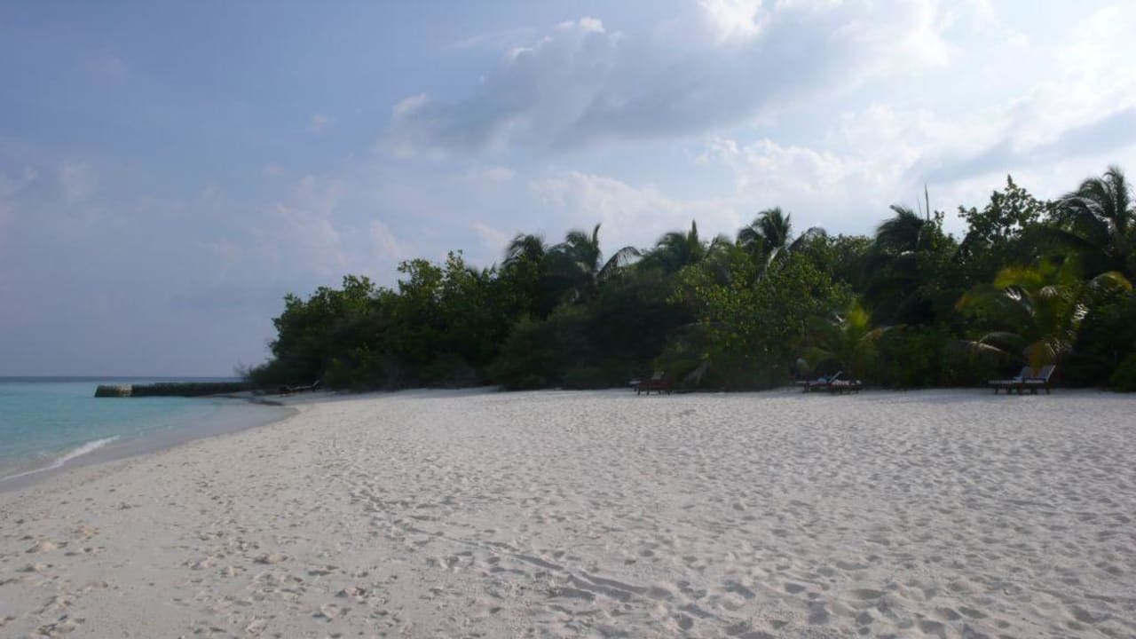 Strand Nordseite Eri Maldives