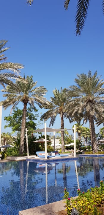 Pool Park Hyatt Abu Dhabi Hotel and Villas