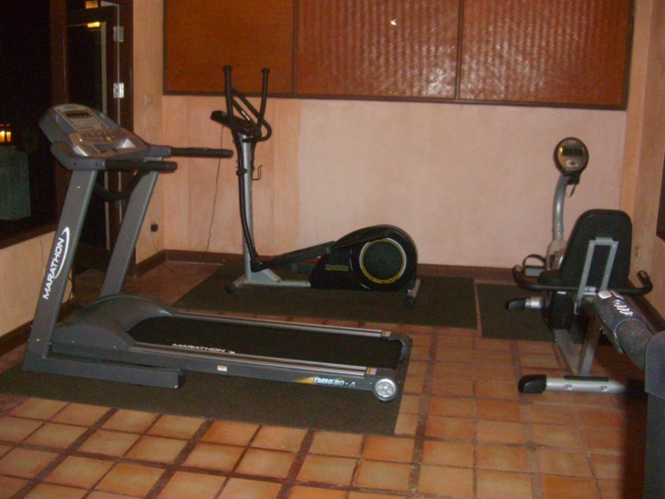 Fitnessraum Moracea by Khao Lak Resort