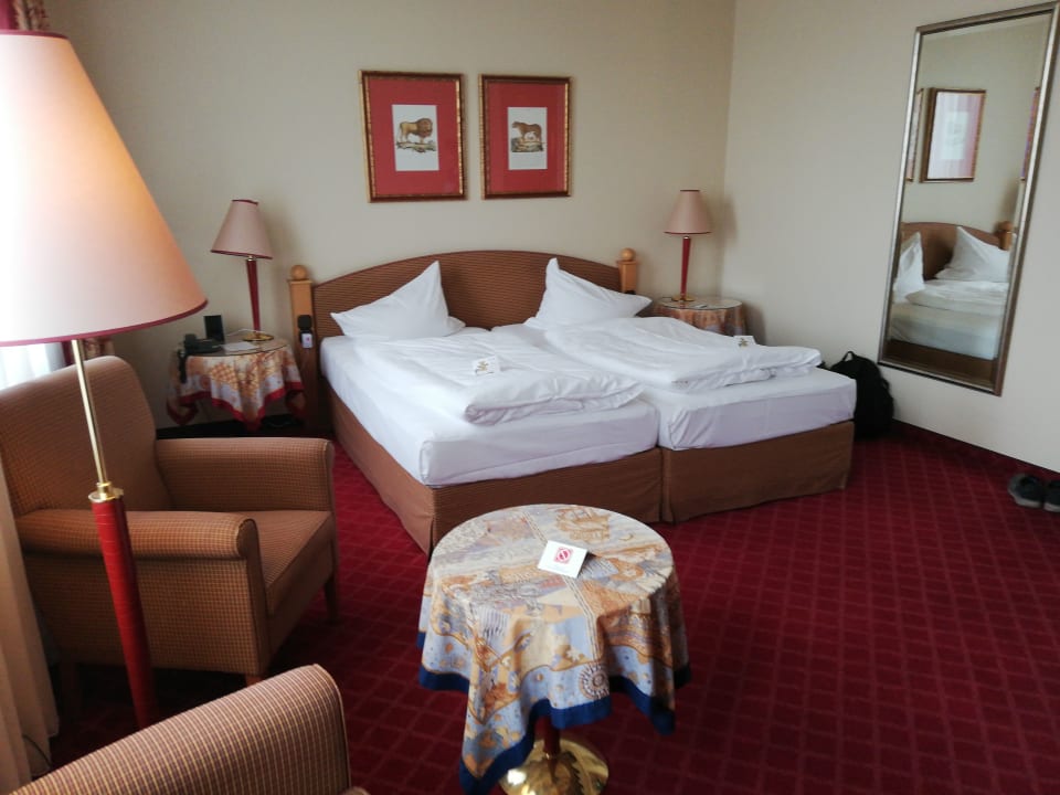 Zimmer PLAZA Premium Schwerin