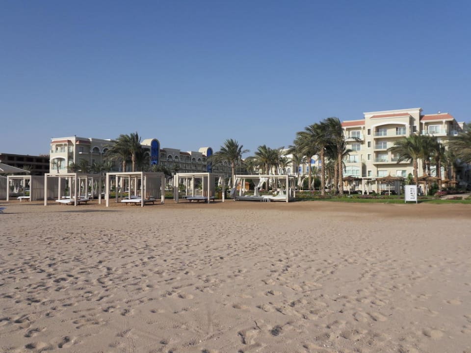 Strand Premier Le Reve Hotel & Spa