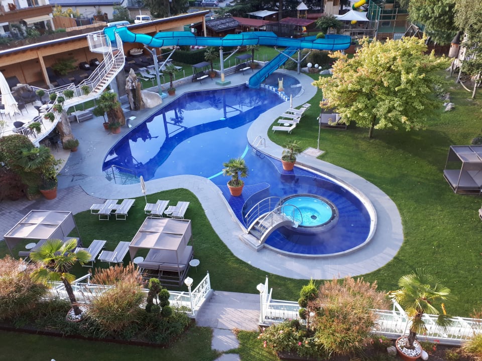 Pool TYROL family retreat