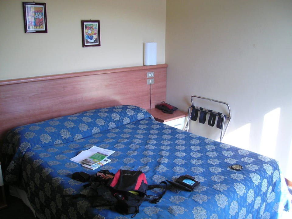 Zimmeransicht Hotel Eden Garda