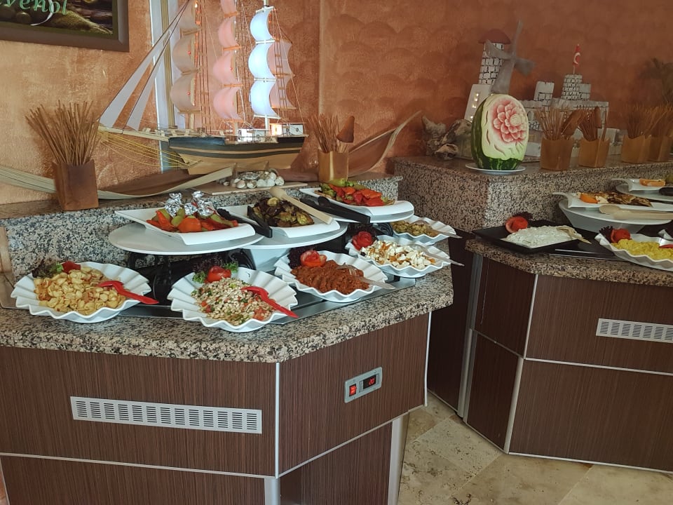 Gastro Royal Atlantis Beach Hotel