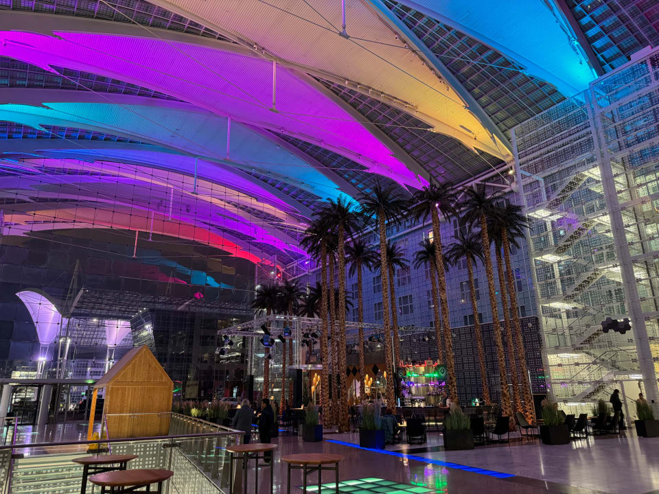 Lobby Hilton Munich Airport