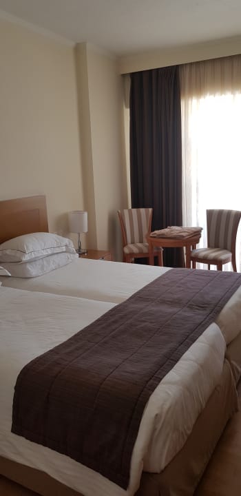 Zimmer Neptune Luxury Resort