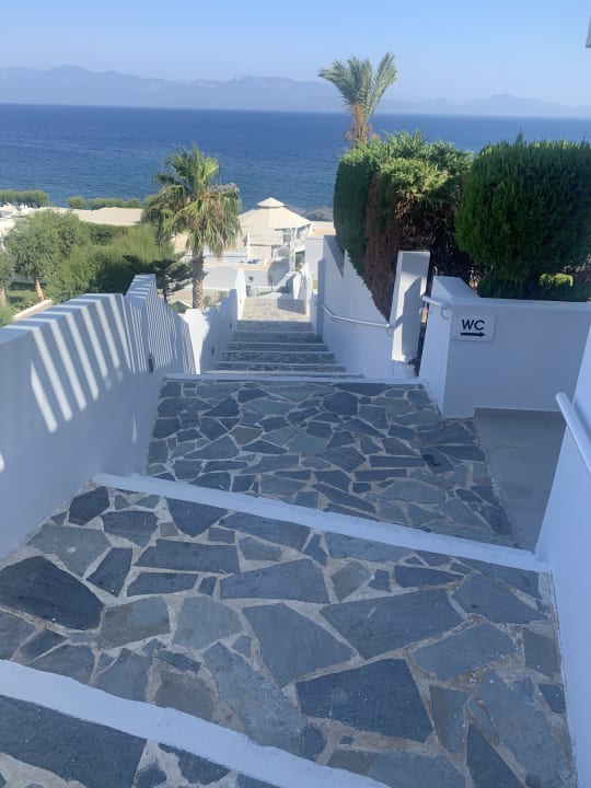 Strand Dimitra Beach Hotel & Suites