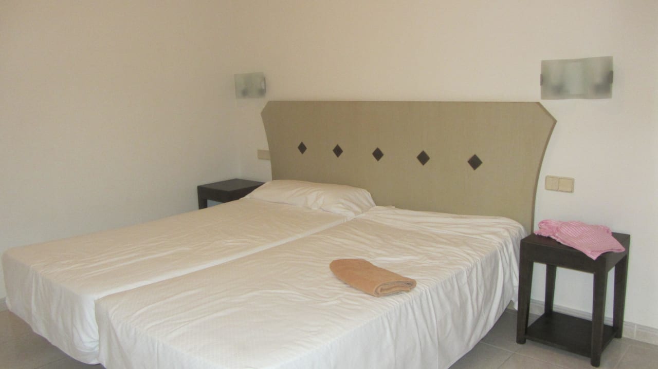 2. Schlafzimmer  SBH Hotel Taro Beach