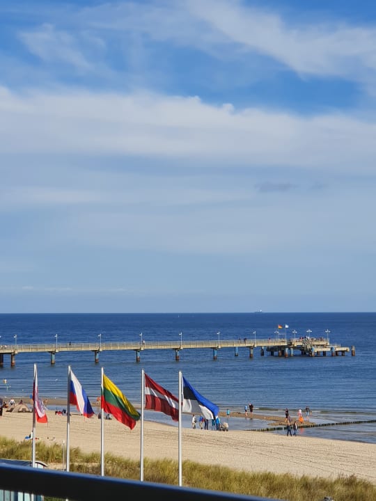 Ausblick SEETELHOTEL Kaiserstrand Beachhotel
