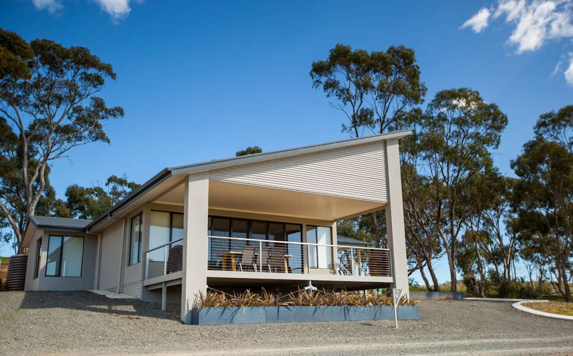 Außenansicht Neagles Retreat Villas