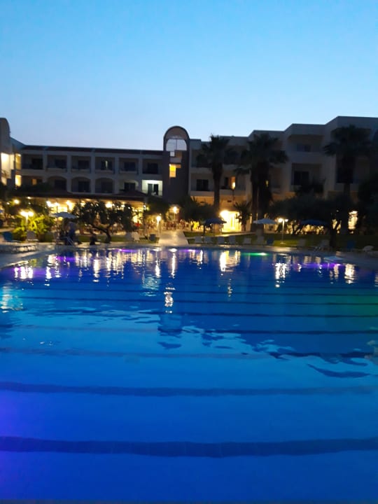 Pool Marianna Palace Hotel