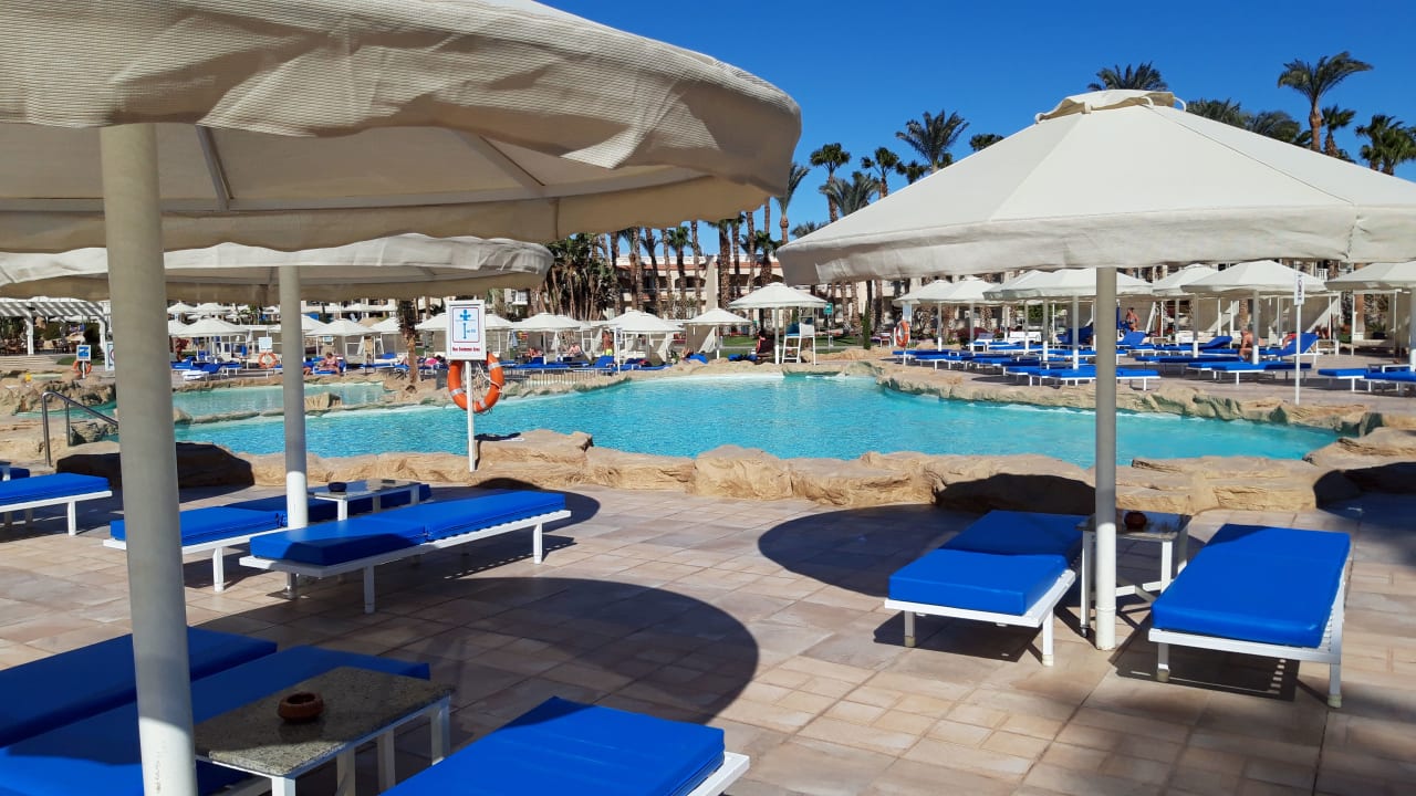 Pool Beach Albatros Resort