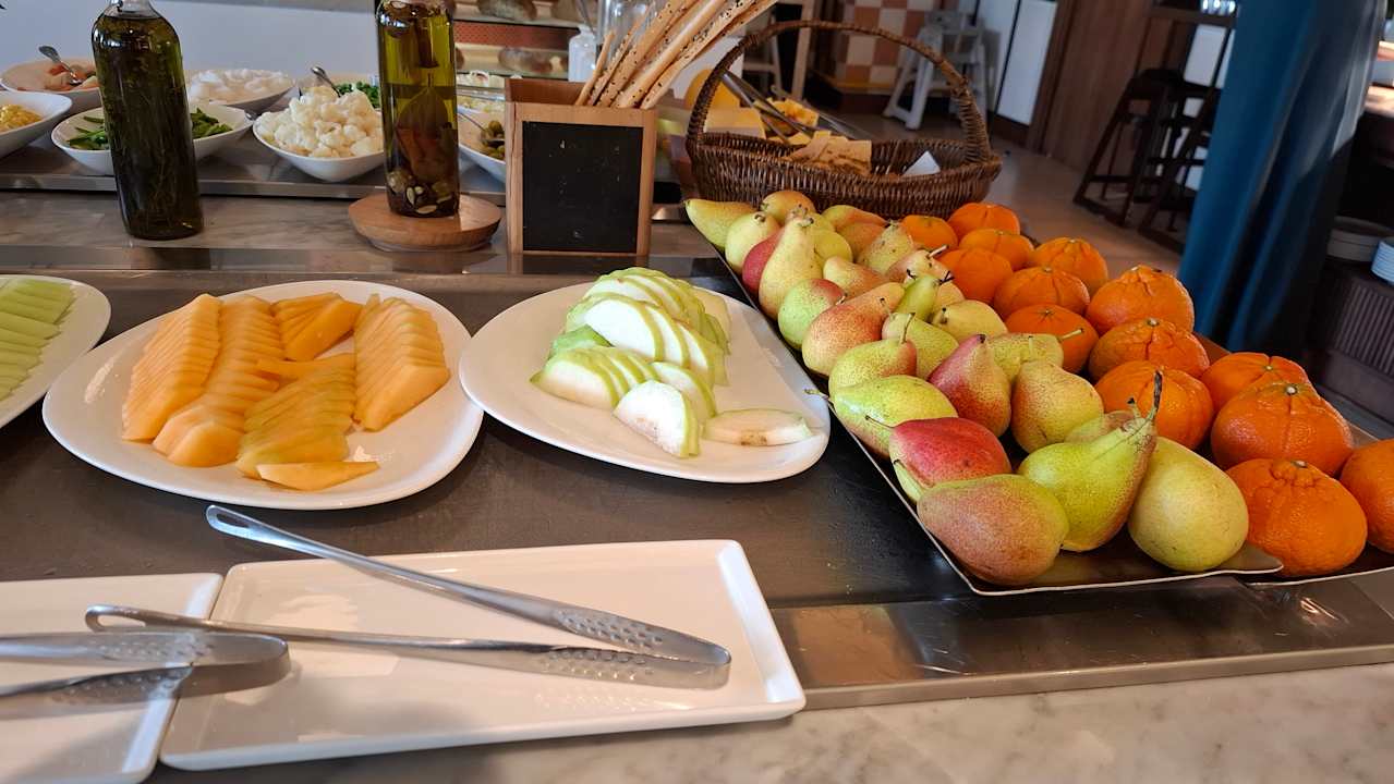 Gastro Ajman Saray, a Luxury Collection Resort