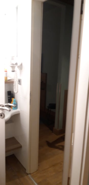Zimmer AMERON Berlin ABION Spreebogen Waterside