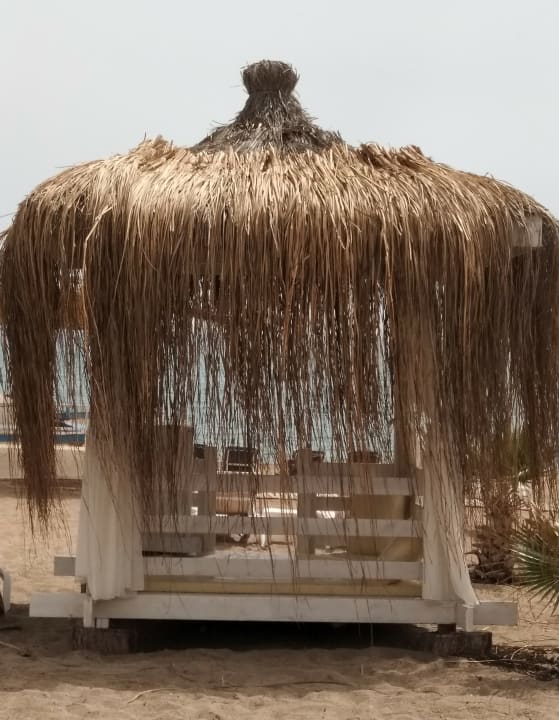 Strand J'adore Deluxe Hotel & Spa