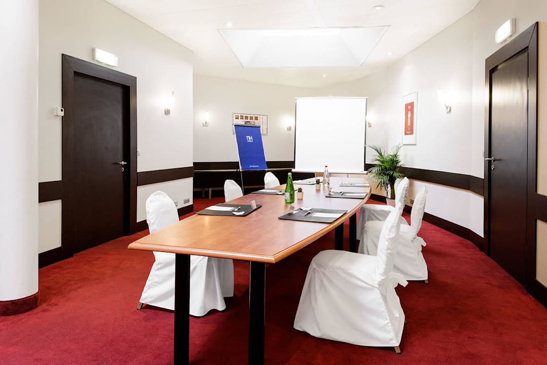 Meeting Room Hotel NH Geneva Airport