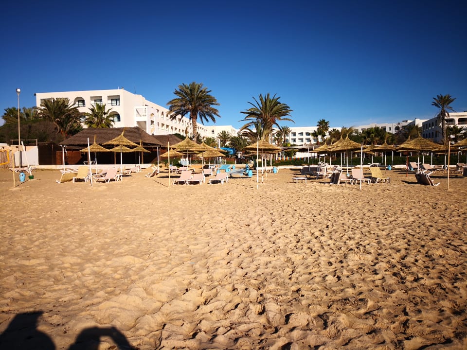Strand Nozha Beach Resort & Spa
