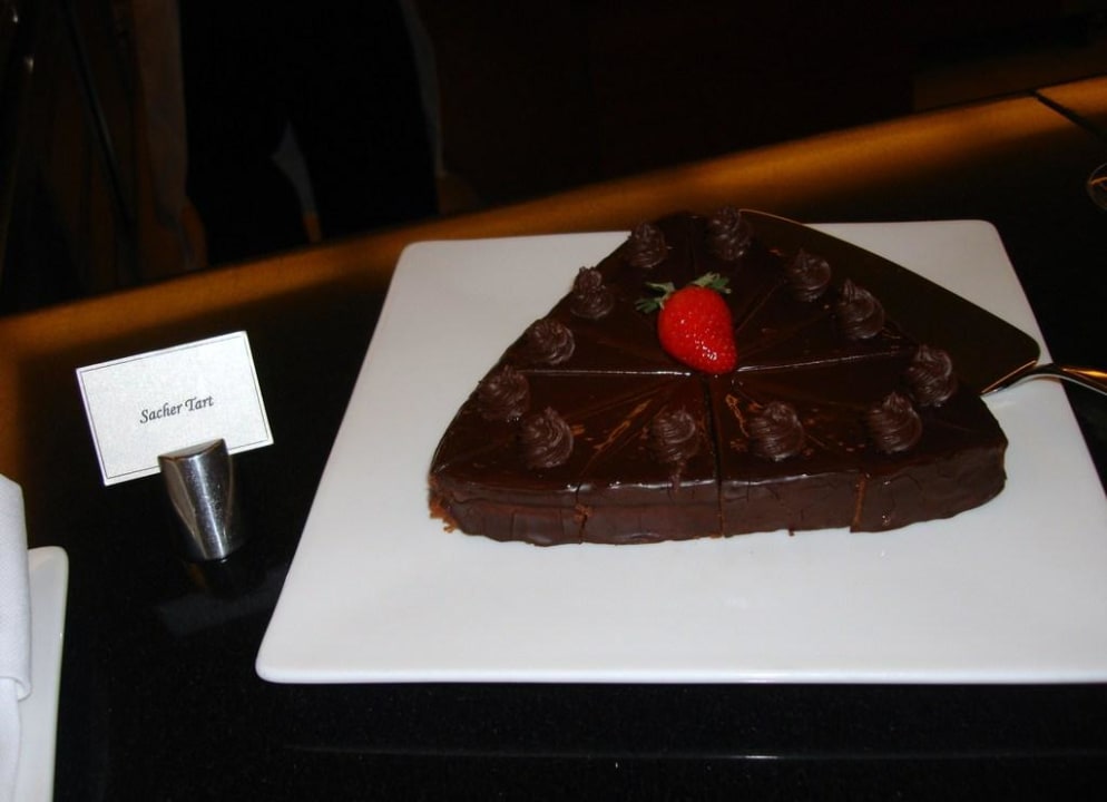 Torcik czekoladowy Radisson Blu Resort Fujairah