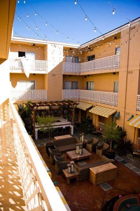 View from the balcony Hollywood Hotel - The Hotel of Hollywood