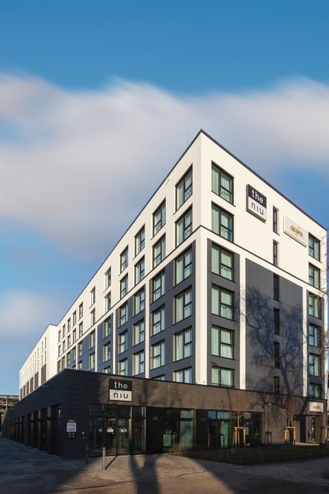 Außenansicht Holiday Inn - the niu, Flash Berlin Charlottenburg