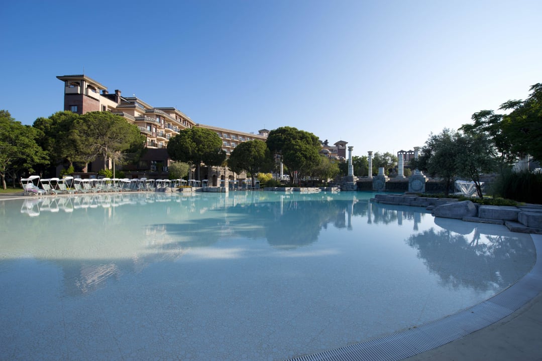 O-Pool Xanadu Resort Hotel