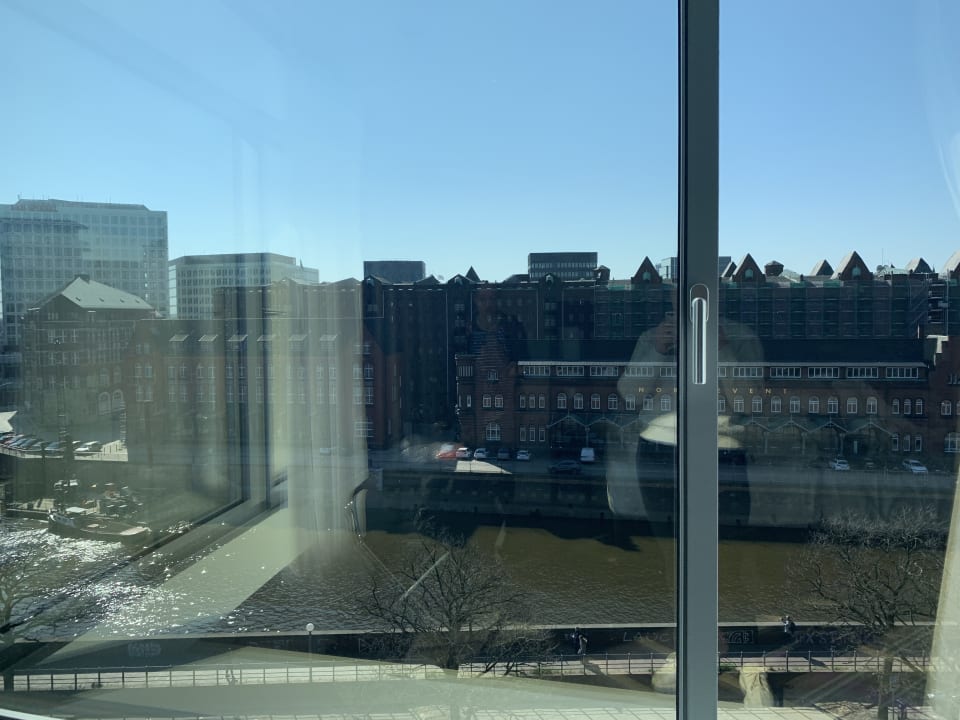 Ausblick Premier Inn Hamburg City (Zentrum)