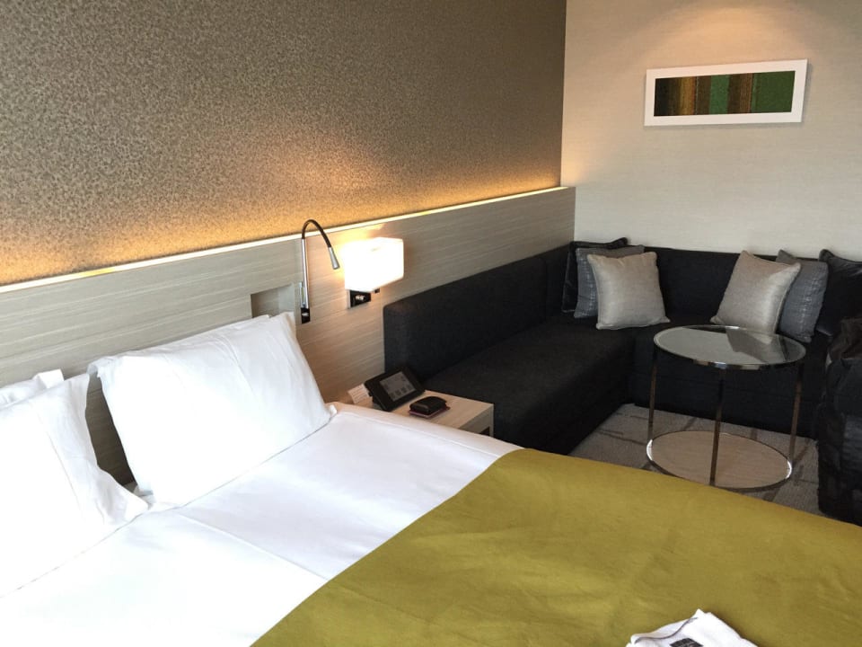 Sitzecke im Superior Double Room Mitsui Garden Hotel Ginza Premier