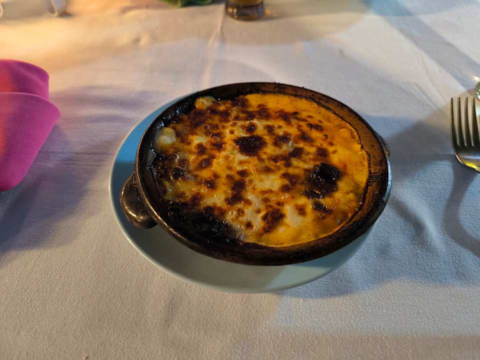 Gastro Golden Beach Resort