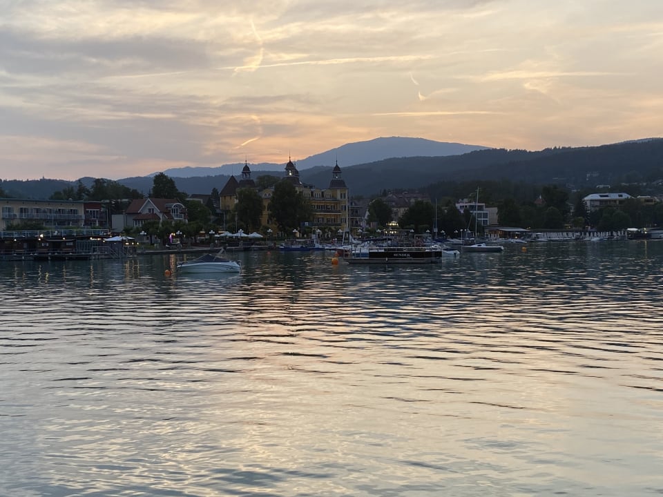 Ausblick Falkensteiner Schlosshotel Velden