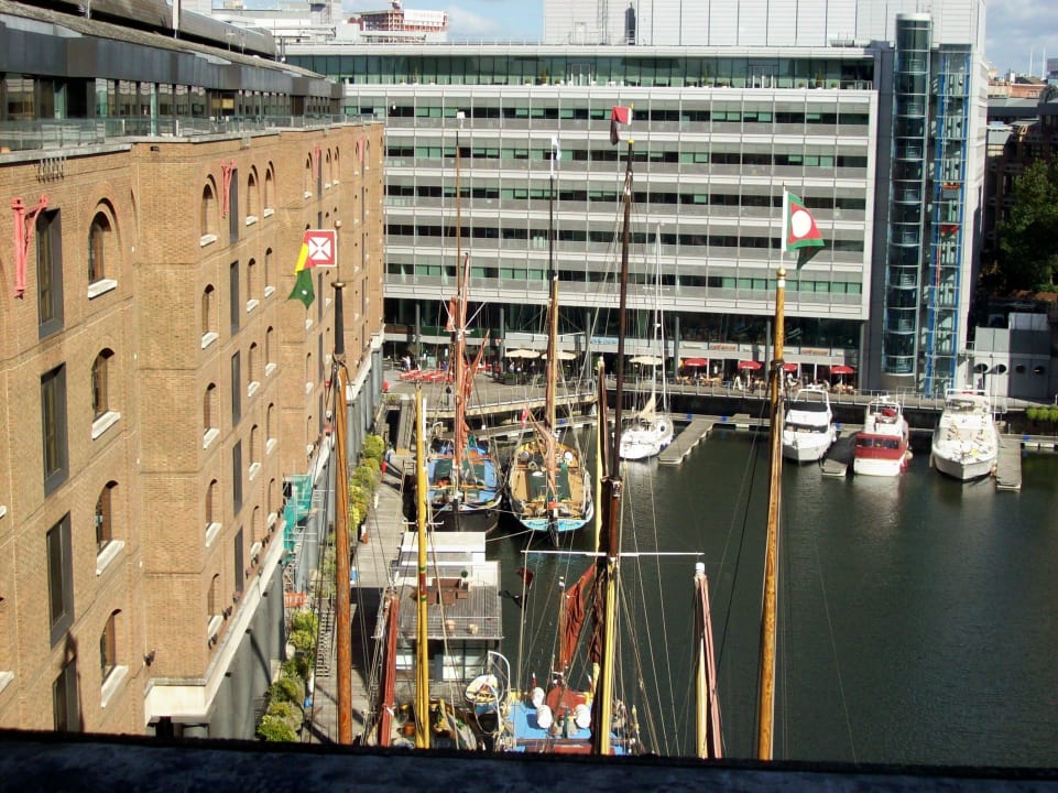 Auch die Docks The Tower - A Guoman Hotel