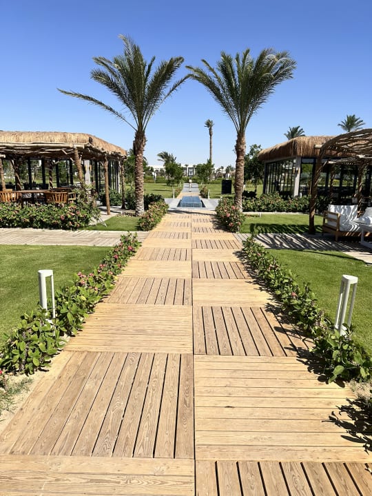 Außenansicht Steigenberger Resort Ras Soma