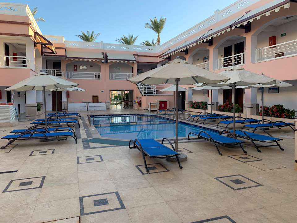 Pool Beach Albatros Resort