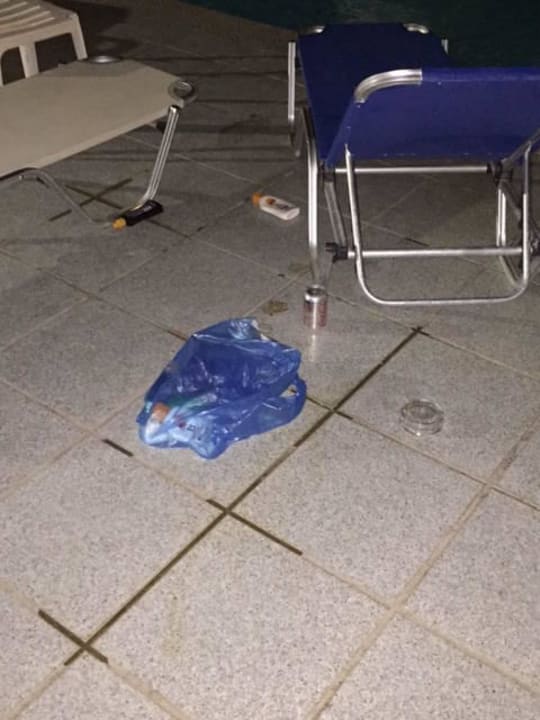 So hinterlassen die Gäste den Pool Hotel Golden Odyssey