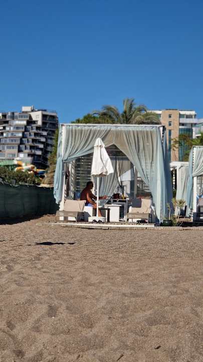 Strand Sherwood Exclusive Lara