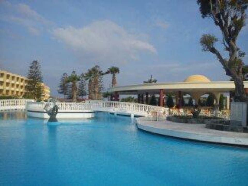 Poolanlage Sunshine Rhodes