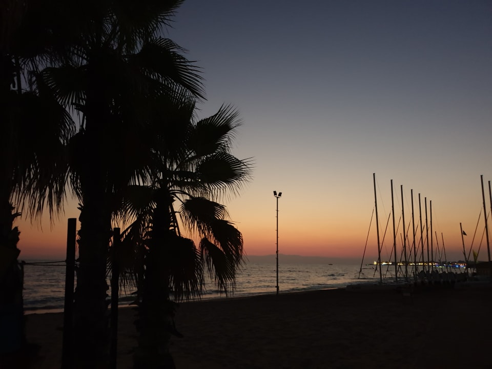 Strand ROBINSON PAMFILYA